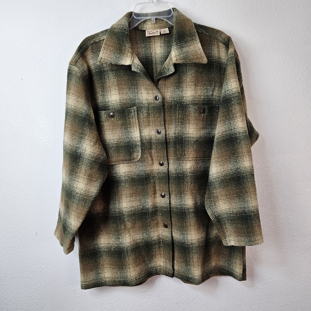 Woolrich Wool Blend Women's Plaid Button Down Shirt Size Medium Oversized